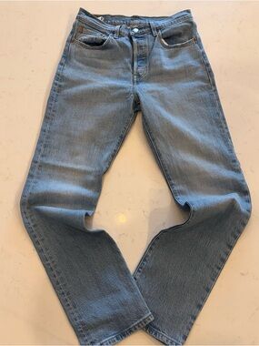 Levi's 501 Straight-Leg Women's Jeans